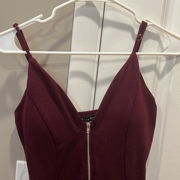 Front zipper dress - Picture 2 of 4